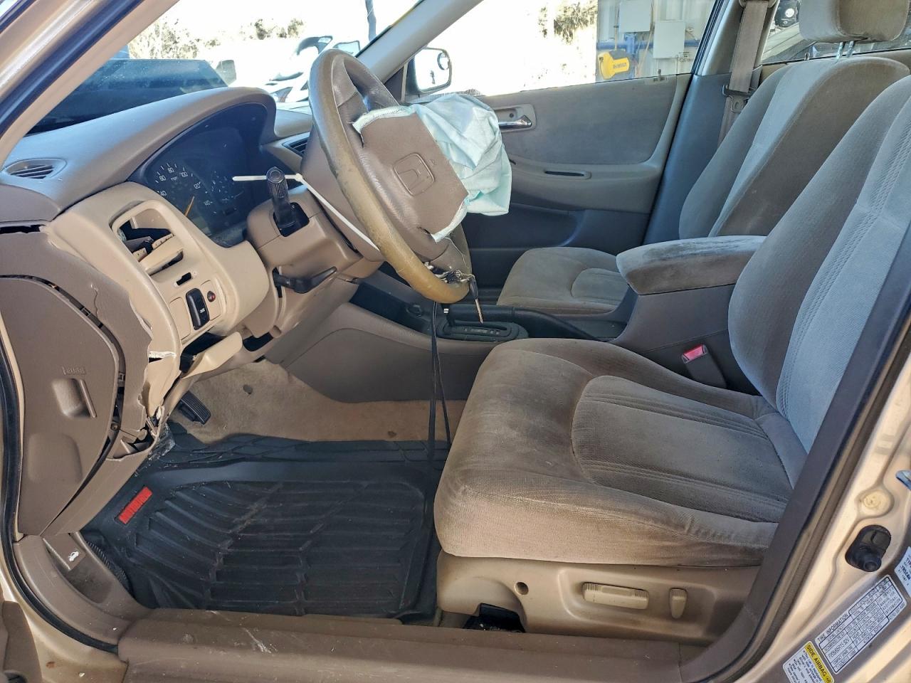2000 HONDA ACCORD LX photo 7