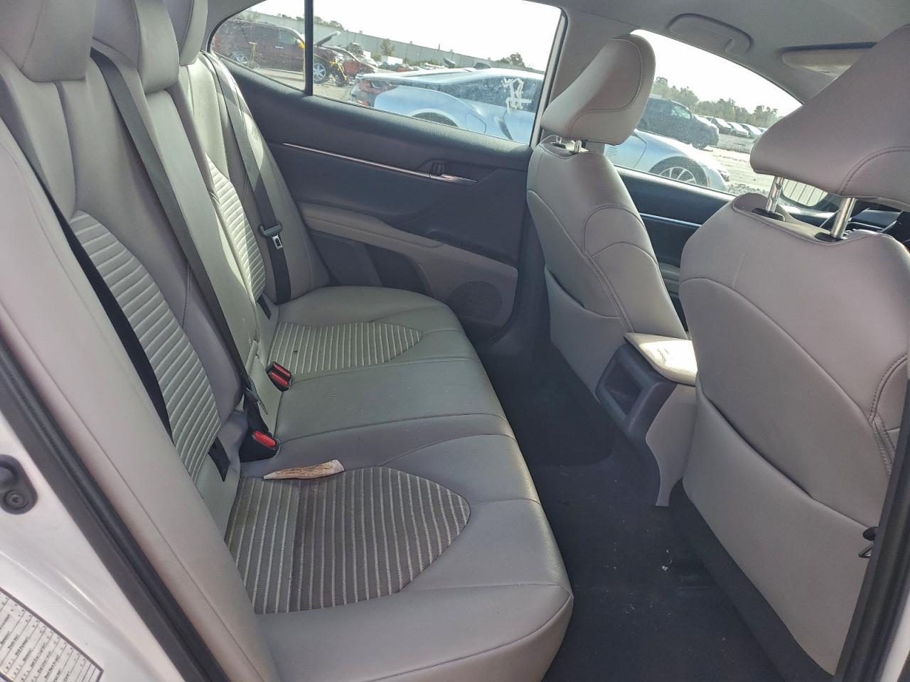 2022 TOYOTA CAMRY SE photo 10
