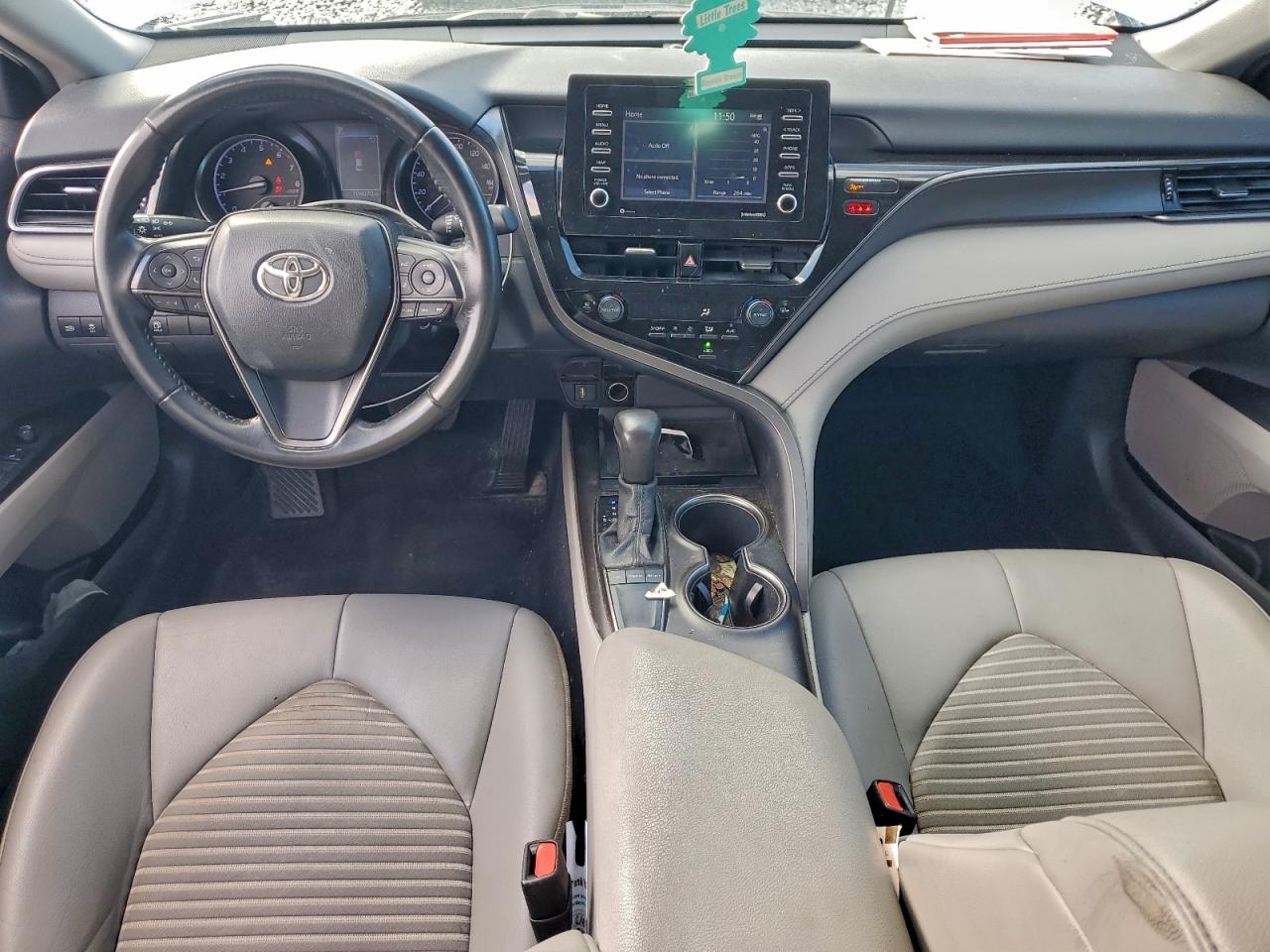2022 TOYOTA CAMRY SE photo 8