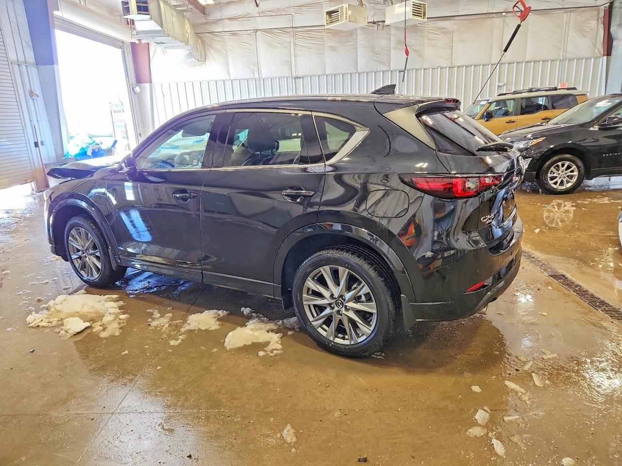 2025 MAZDA CX-5 PREMIUM PLUS photo 2