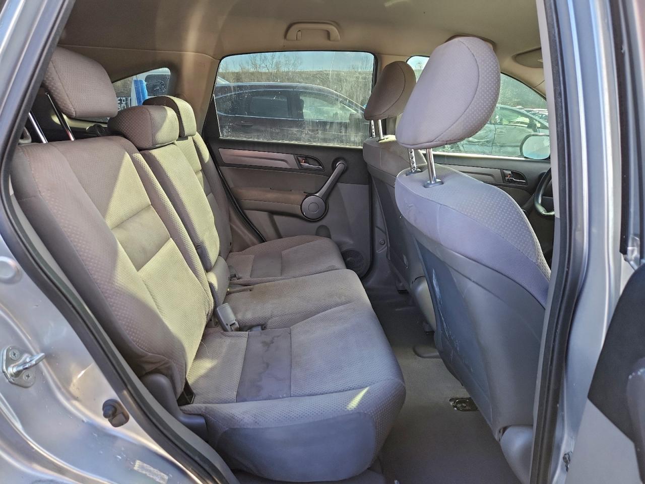 2009 HONDA CR-V LX photo 11