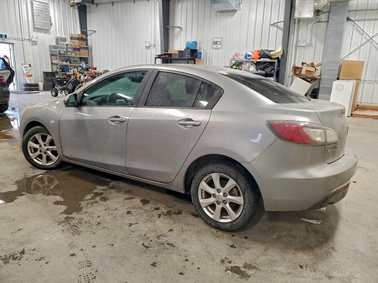 2010 MAZDA 3 I photo 2