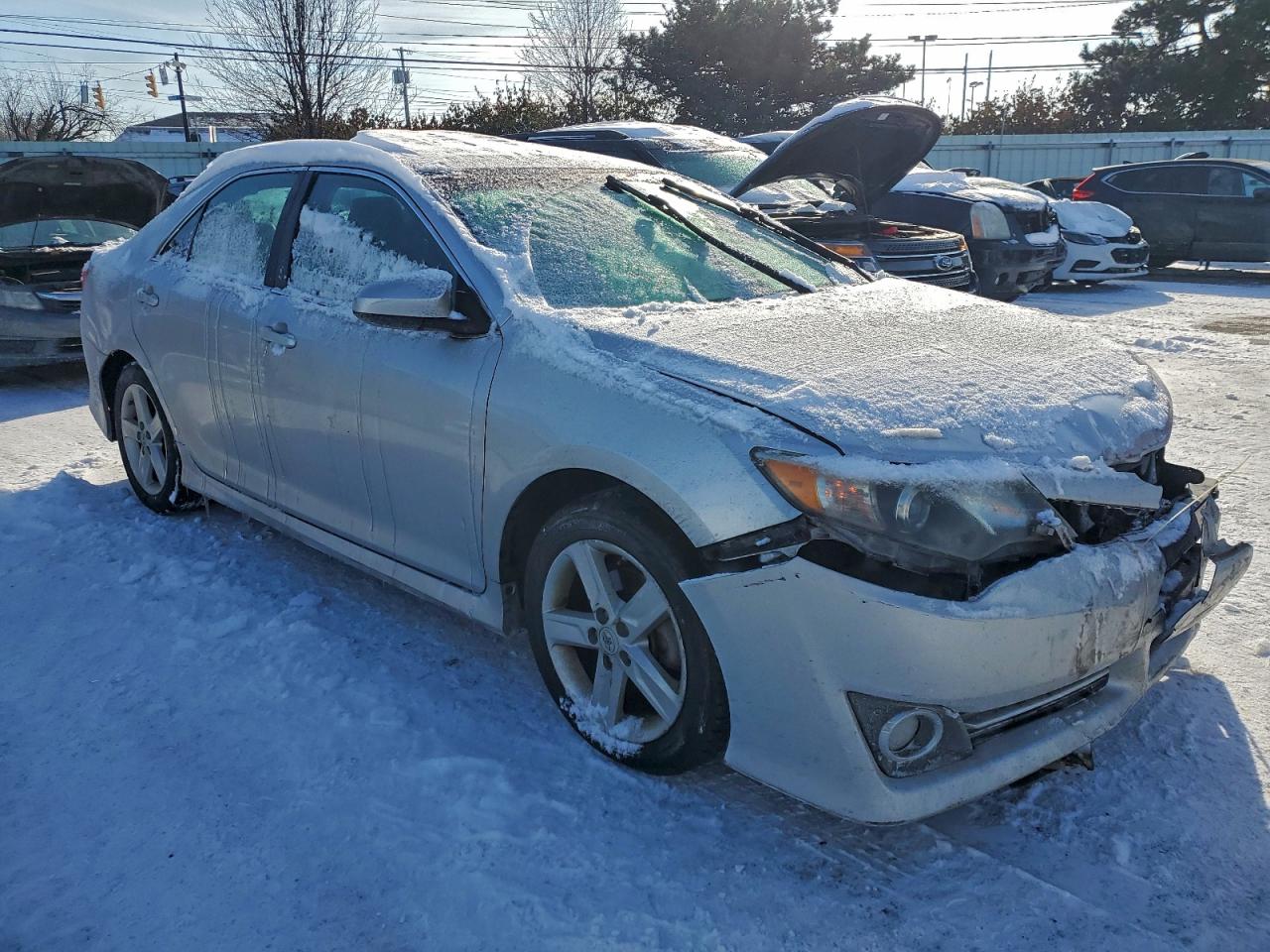 2012 TOYOTA CAMRY BASE photo 4