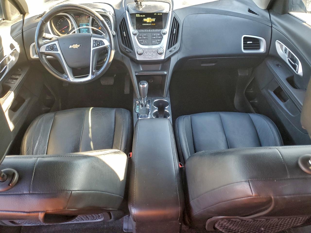 2017 CHEVROLET EQUINOX LT photo 8