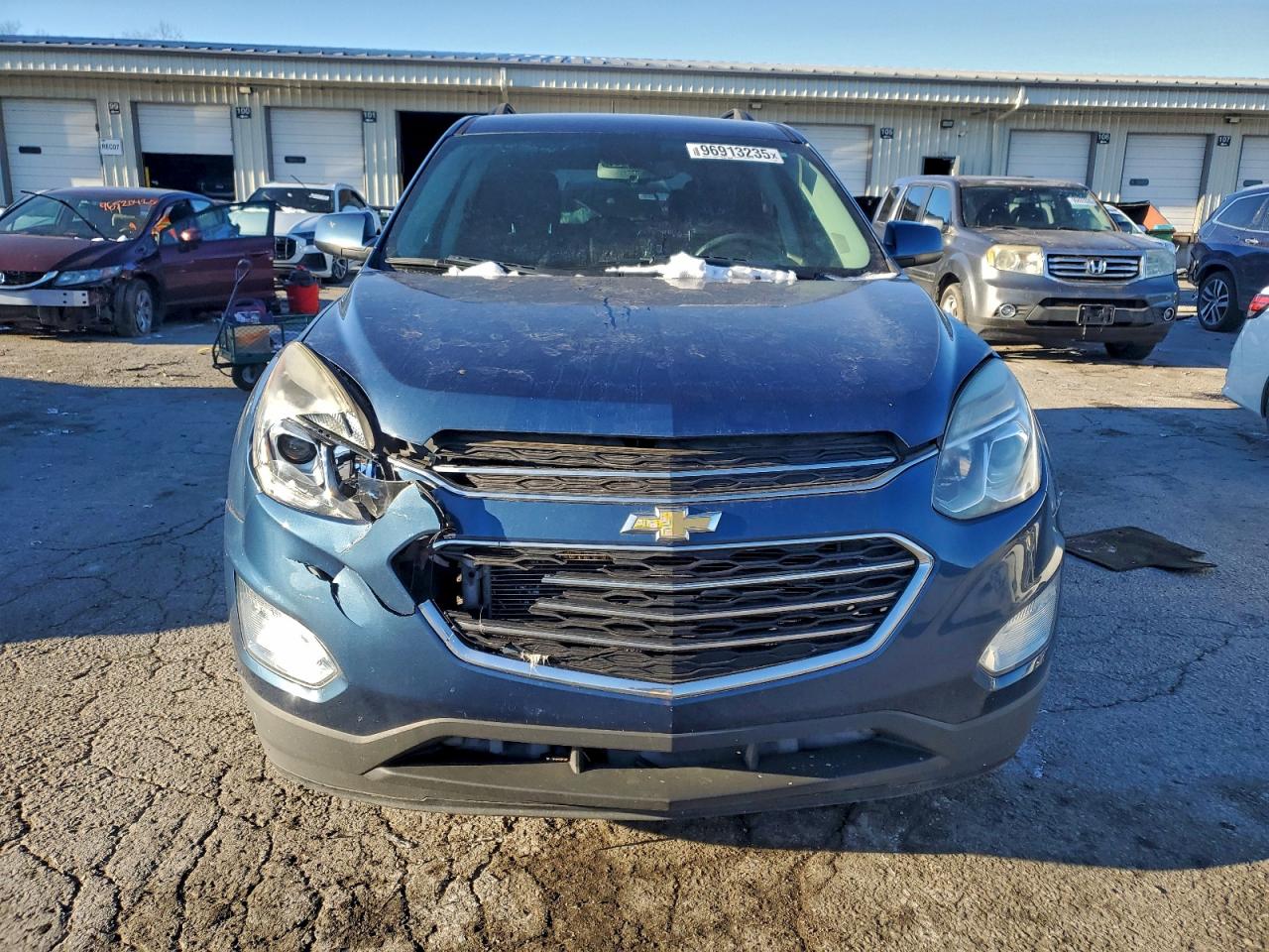 2017 CHEVROLET EQUINOX LT photo 5