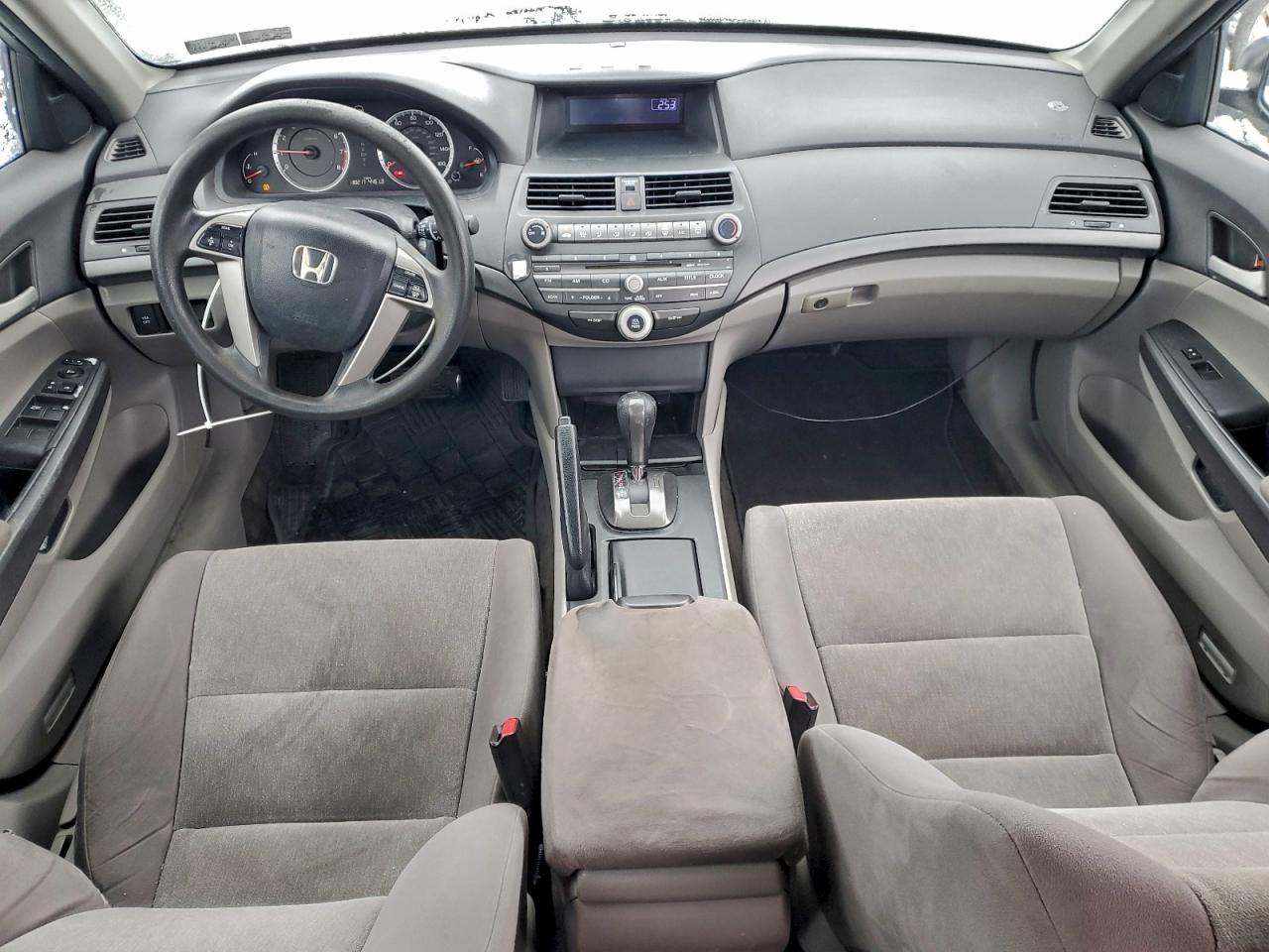 2010 HONDA ACCORD LX photo 8
