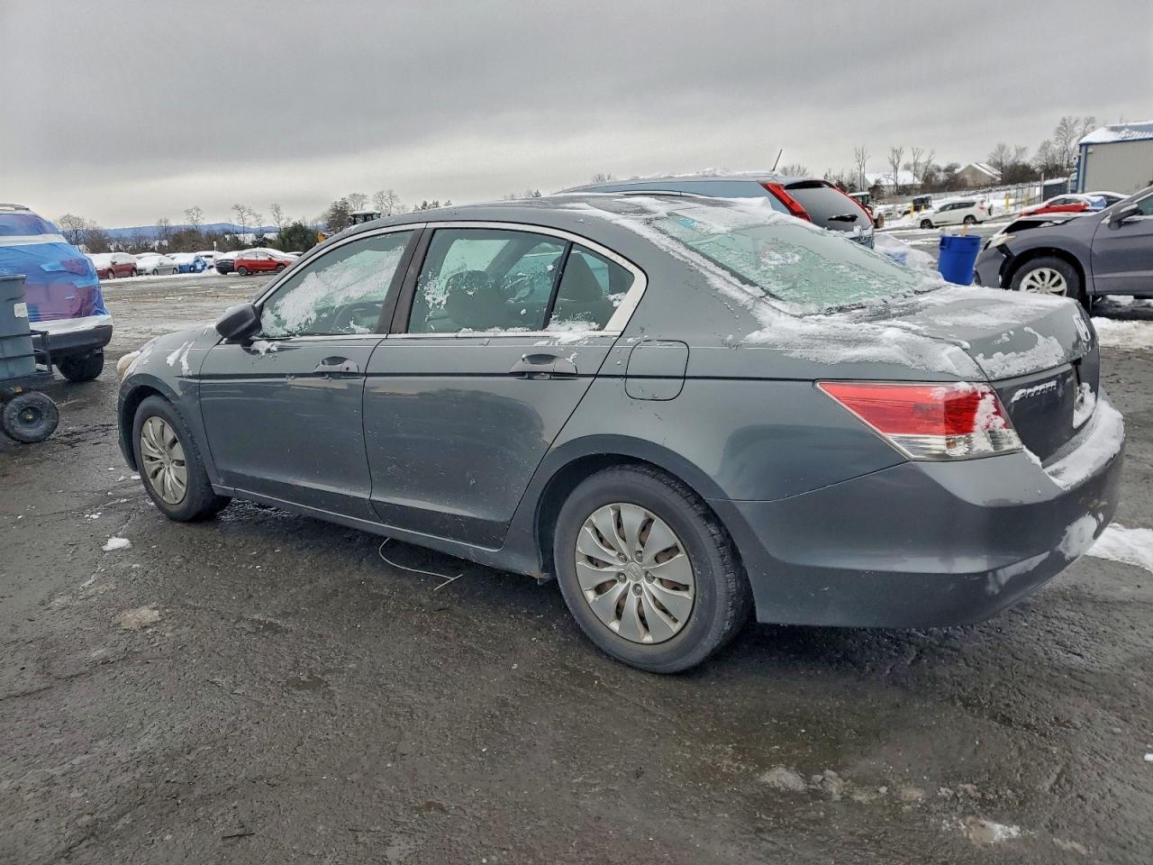 2010 HONDA ACCORD LX photo 2