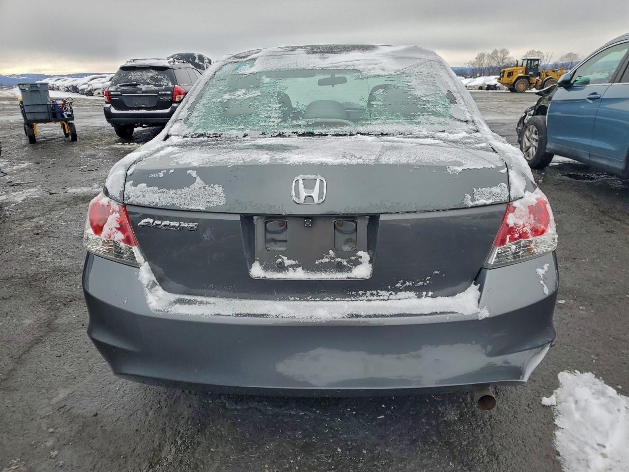 2010 HONDA ACCORD LX photo 6