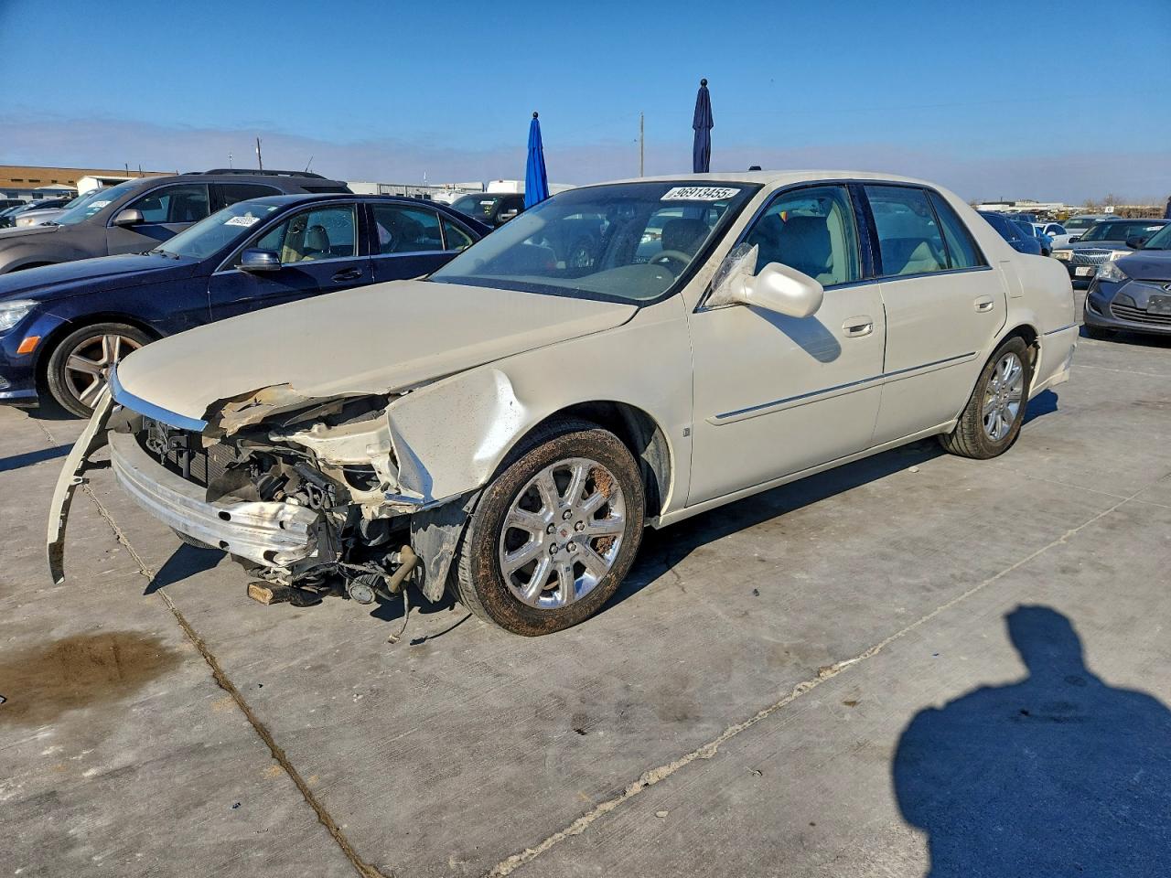 2009 CADILLAC DTS — FRONT END damage — photo 1