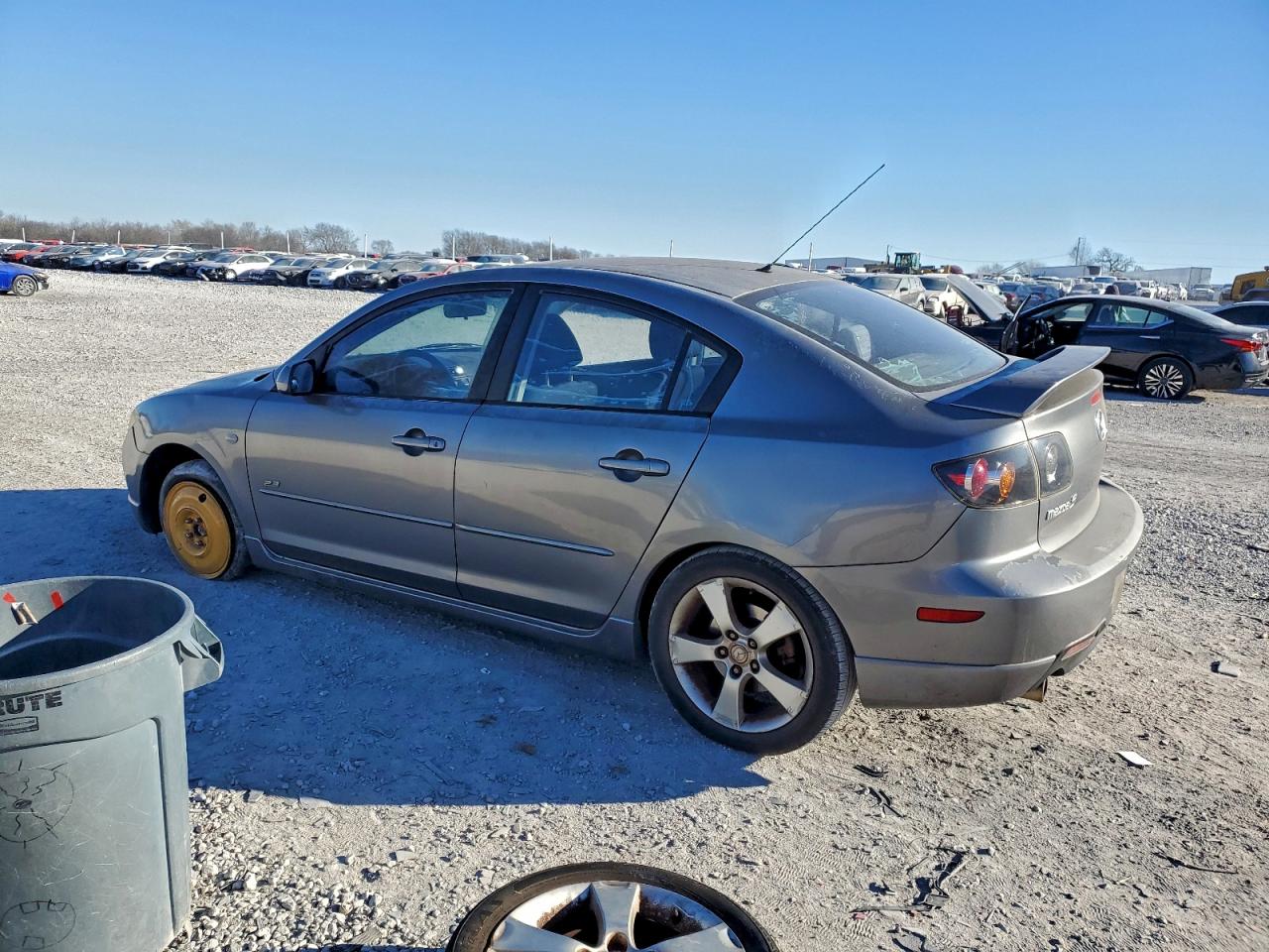 2004 MAZDA 3 S photo 2