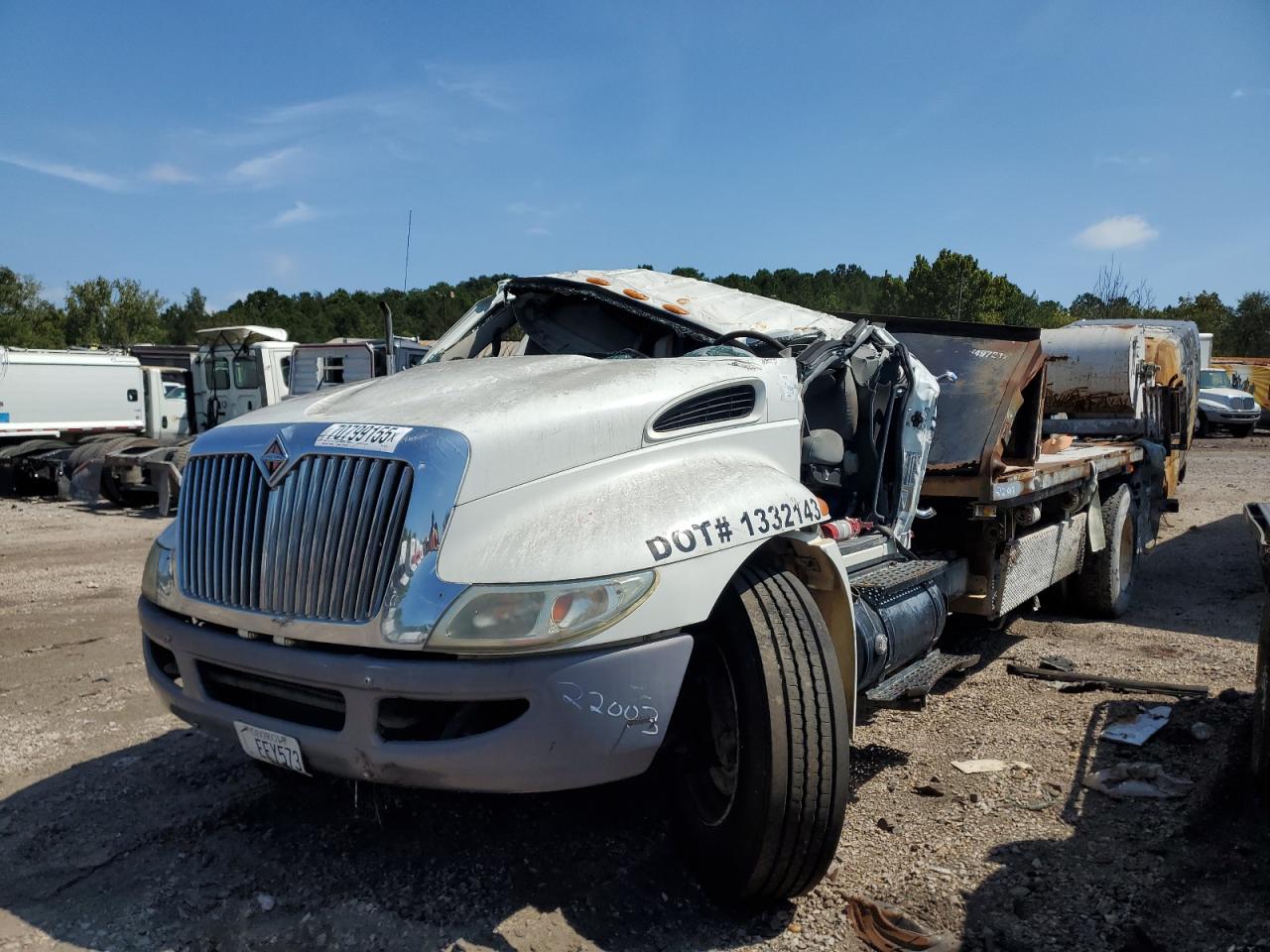 2003 INTERNATIONAL 4000