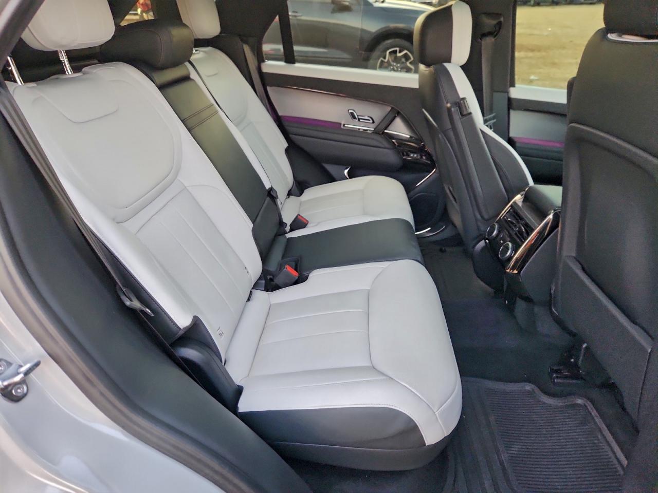 2024 LAND ROVER RANGE ROVER SPORT DYNAMIC SE photo 11