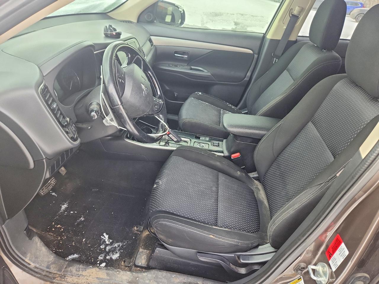 2017 MITSUBISHI OUTLANDER SE photo 7