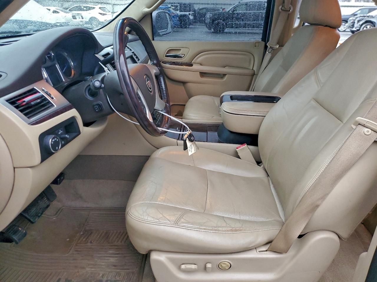 2012 CADILLAC ESCALADE ESV PREMIUM photo 7