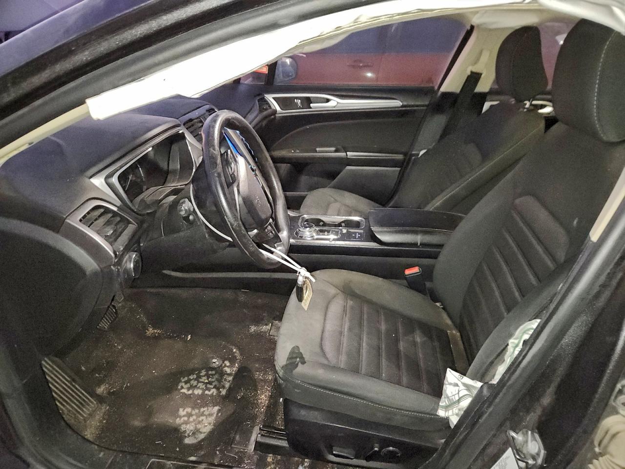 2020 FORD FUSION SE photo 7
