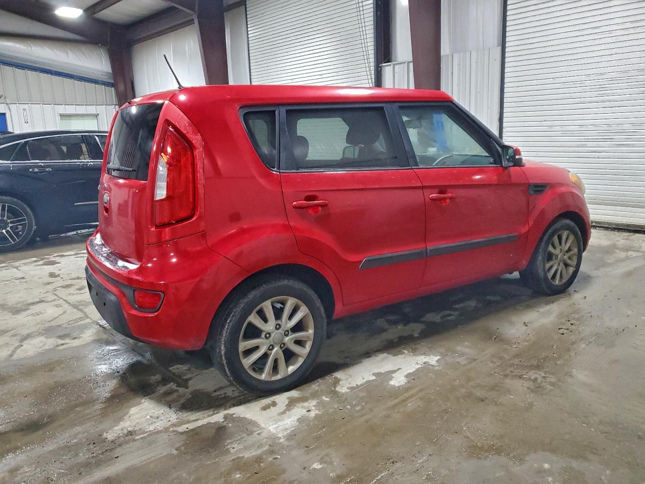 2013 KIA SOUL + photo 3