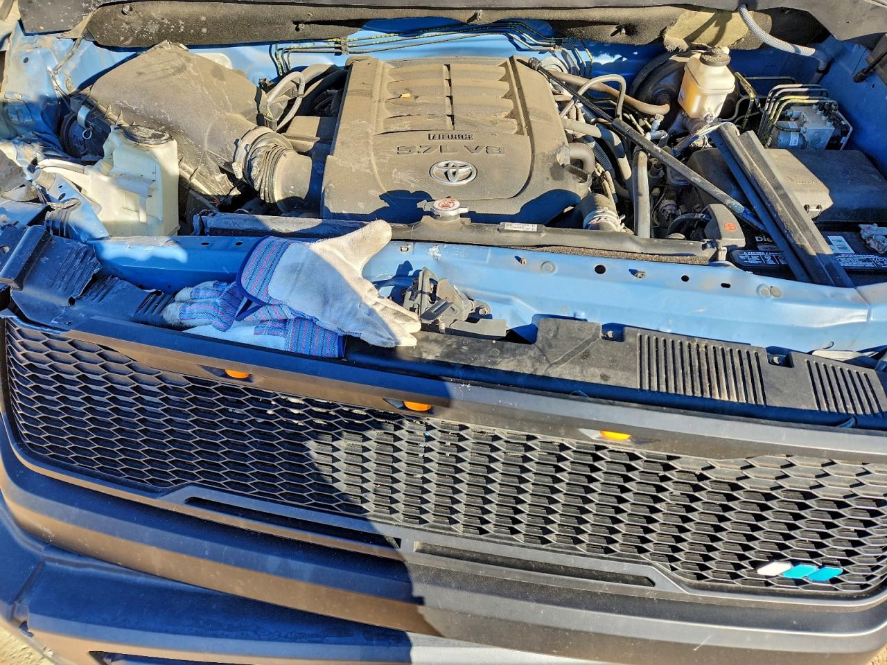 2018 TOYOTA TUNDRA DOUBLE CAB SR photo 11