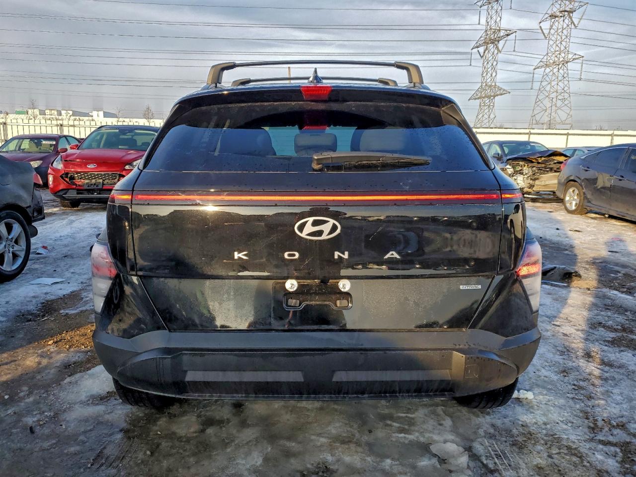 2025 HYUNDAI KONA SEL photo 6