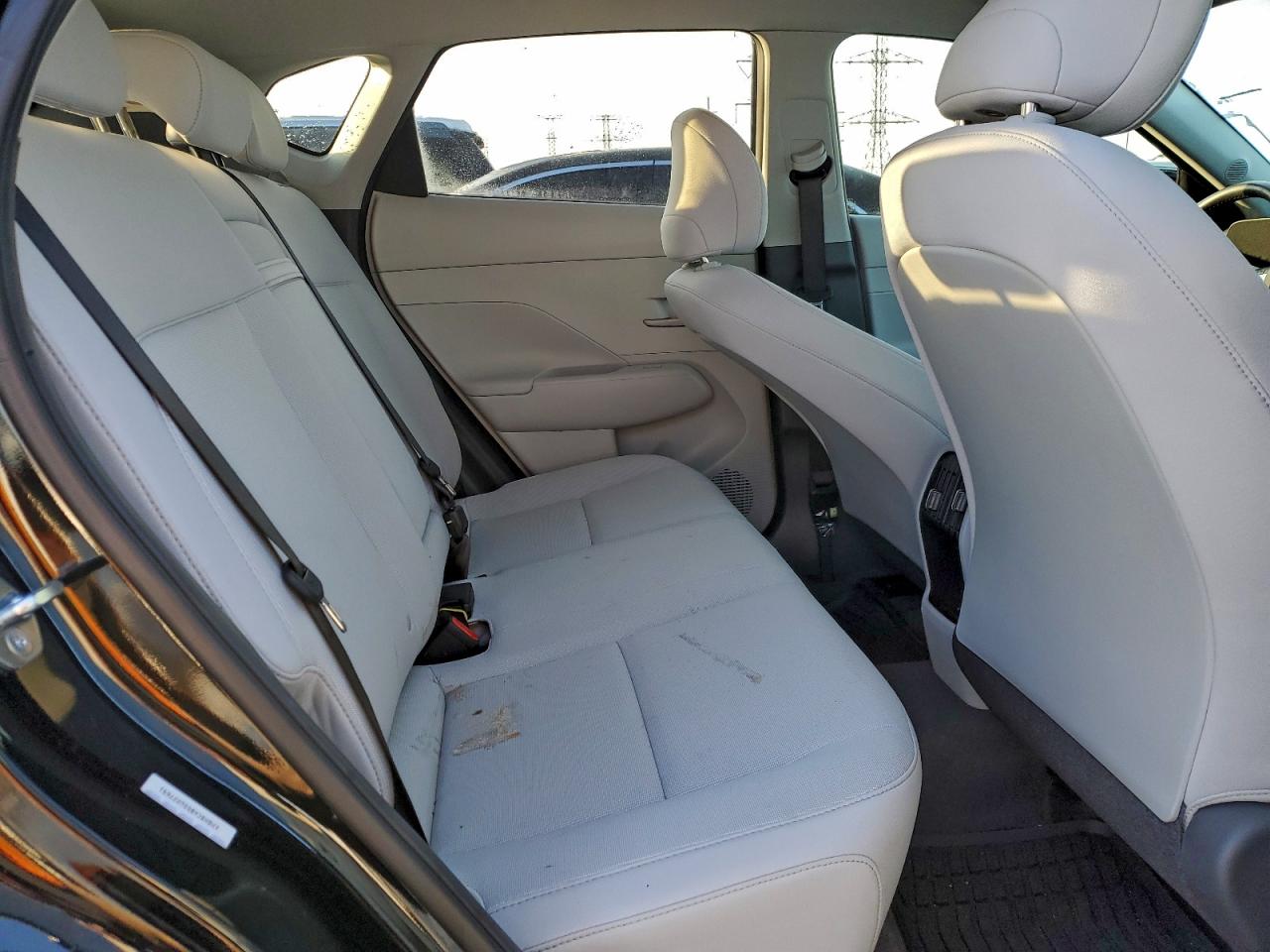 2025 HYUNDAI KONA SEL photo 10