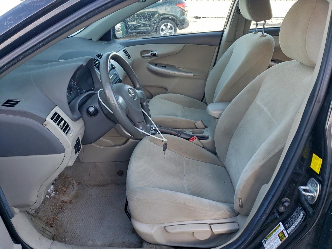 2010 TOYOTA COROLLA BASE photo 7