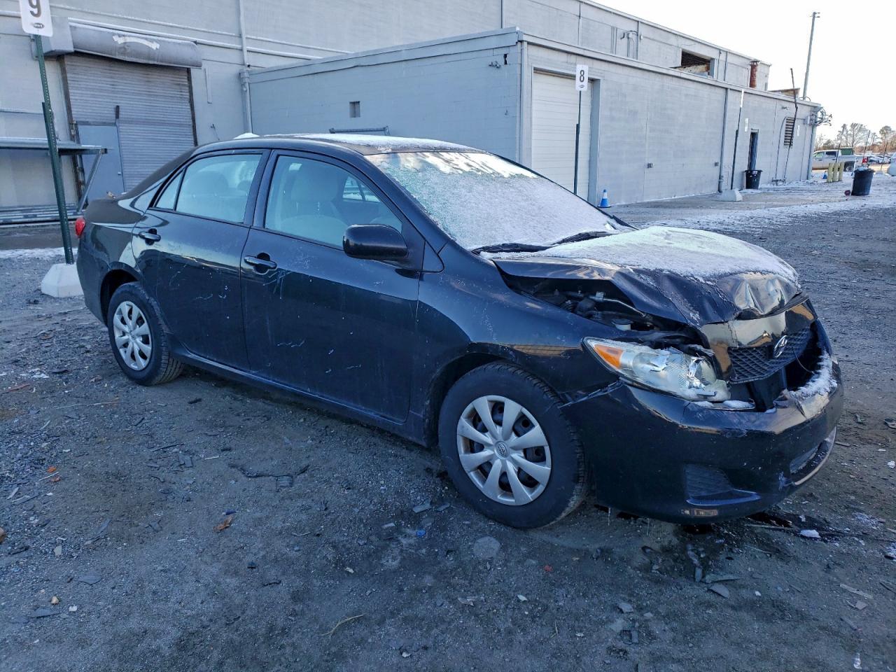2010 TOYOTA COROLLA BASE photo 4