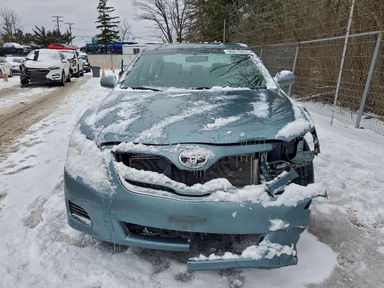 2010 TOYOTA CAMRY BASE photo 5