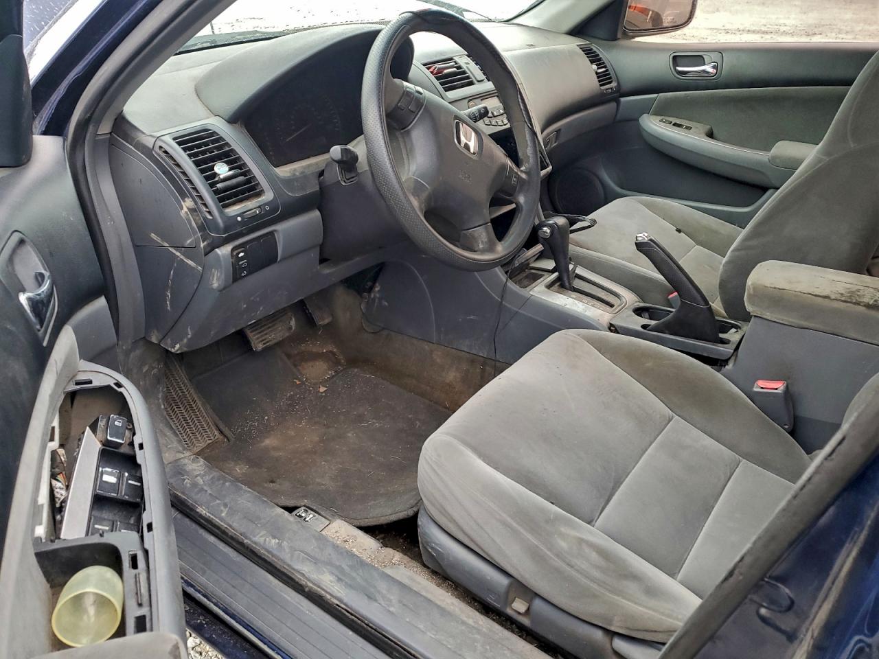 2004 HONDA ACCORD EX photo 8