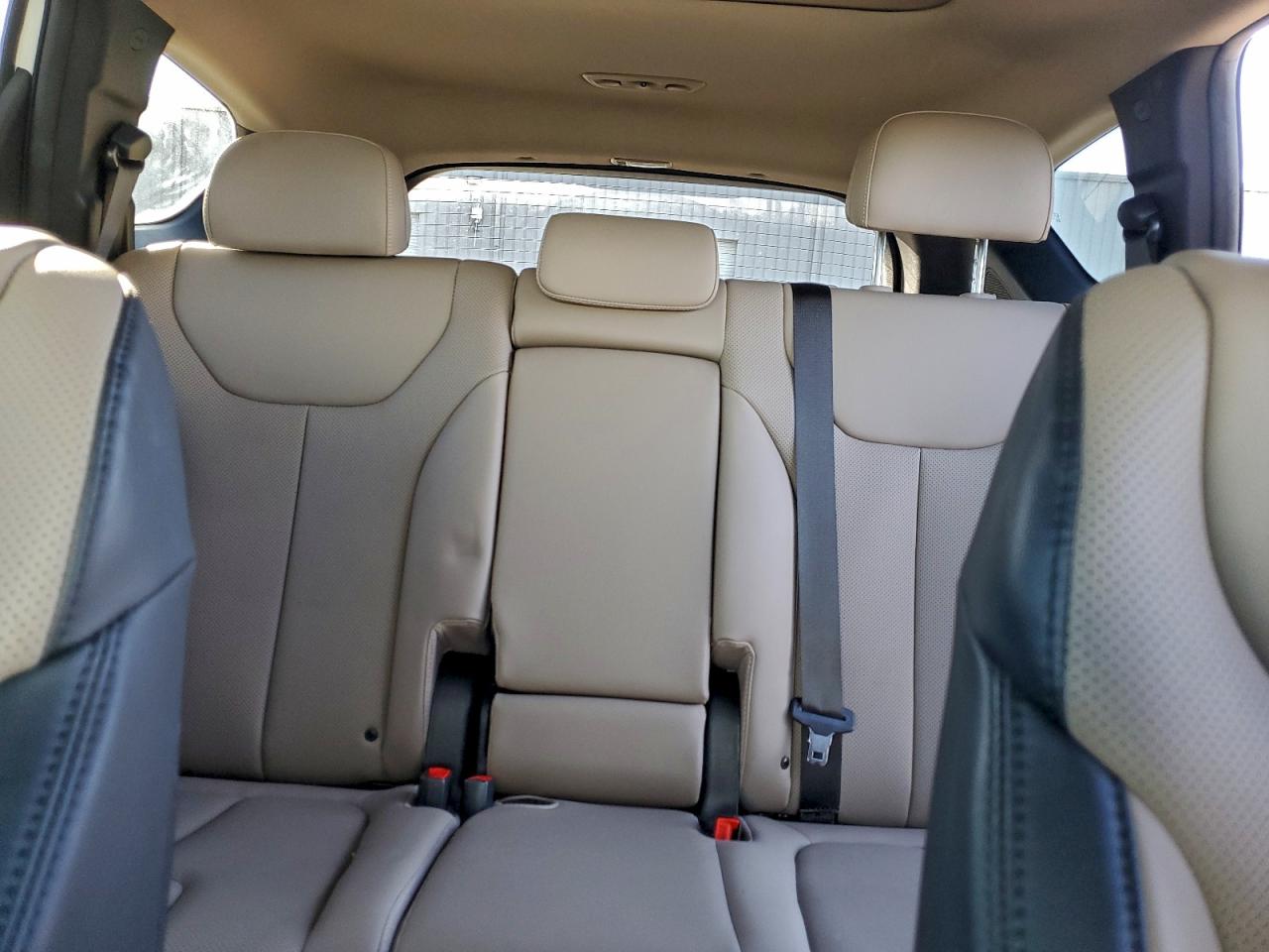 2023 HYUNDAI SANTA FE SEL PREMIUM photo 10