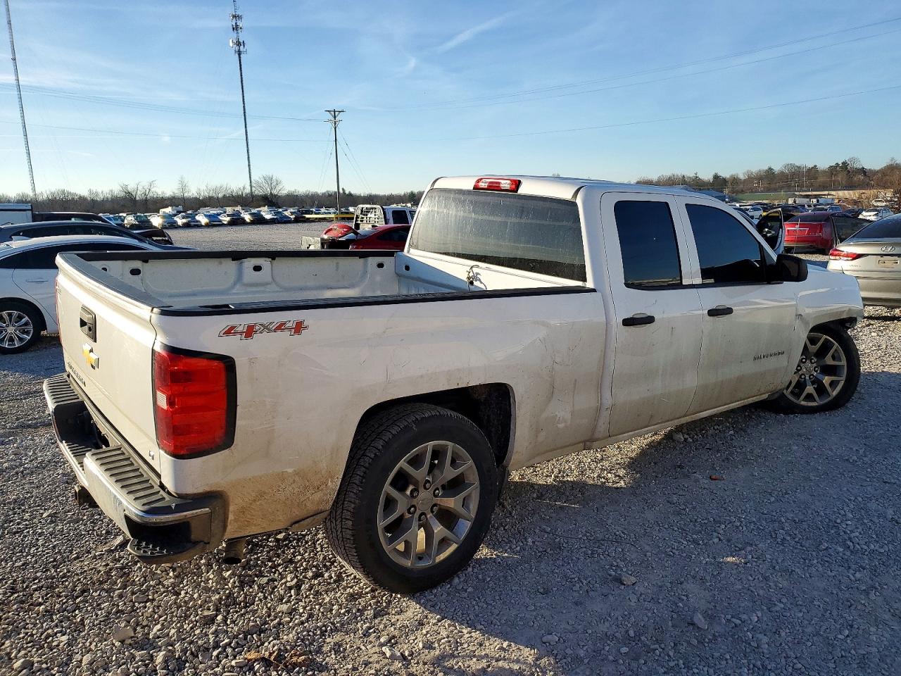 2014 CHEVROLET SILVERADO K1500 LT photo 5