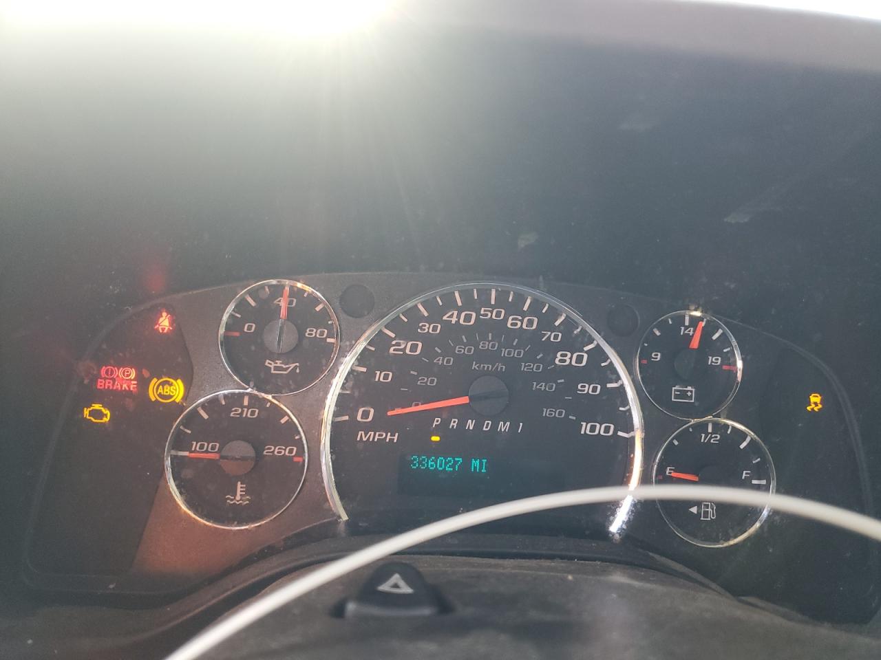 2017 GMC SAVANA G2500 photo 9