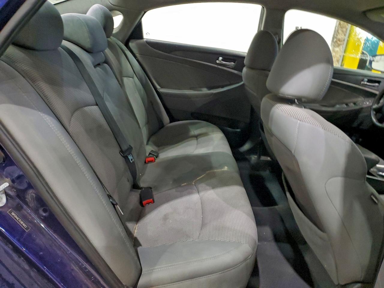 2014 HYUNDAI SONATA GLS photo 10