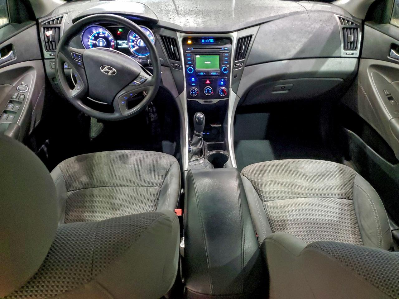 2014 HYUNDAI SONATA GLS photo 8