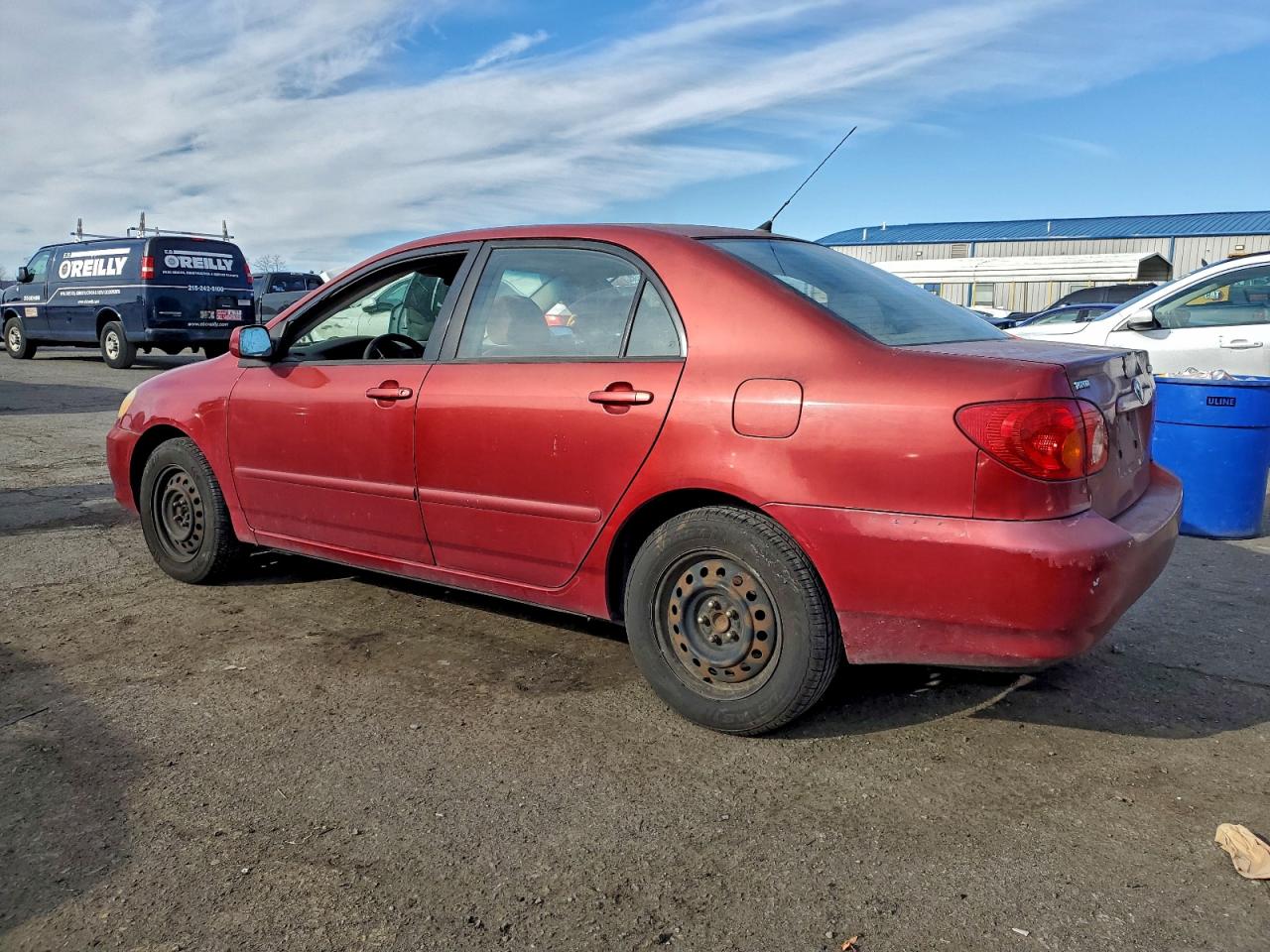 2004 TOYOTA COROLLA photo 2