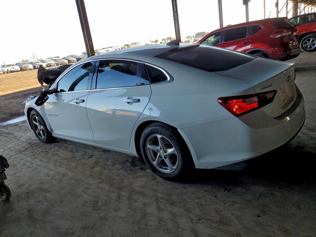 2018 CHEVROLET MALIBU LS photo 2