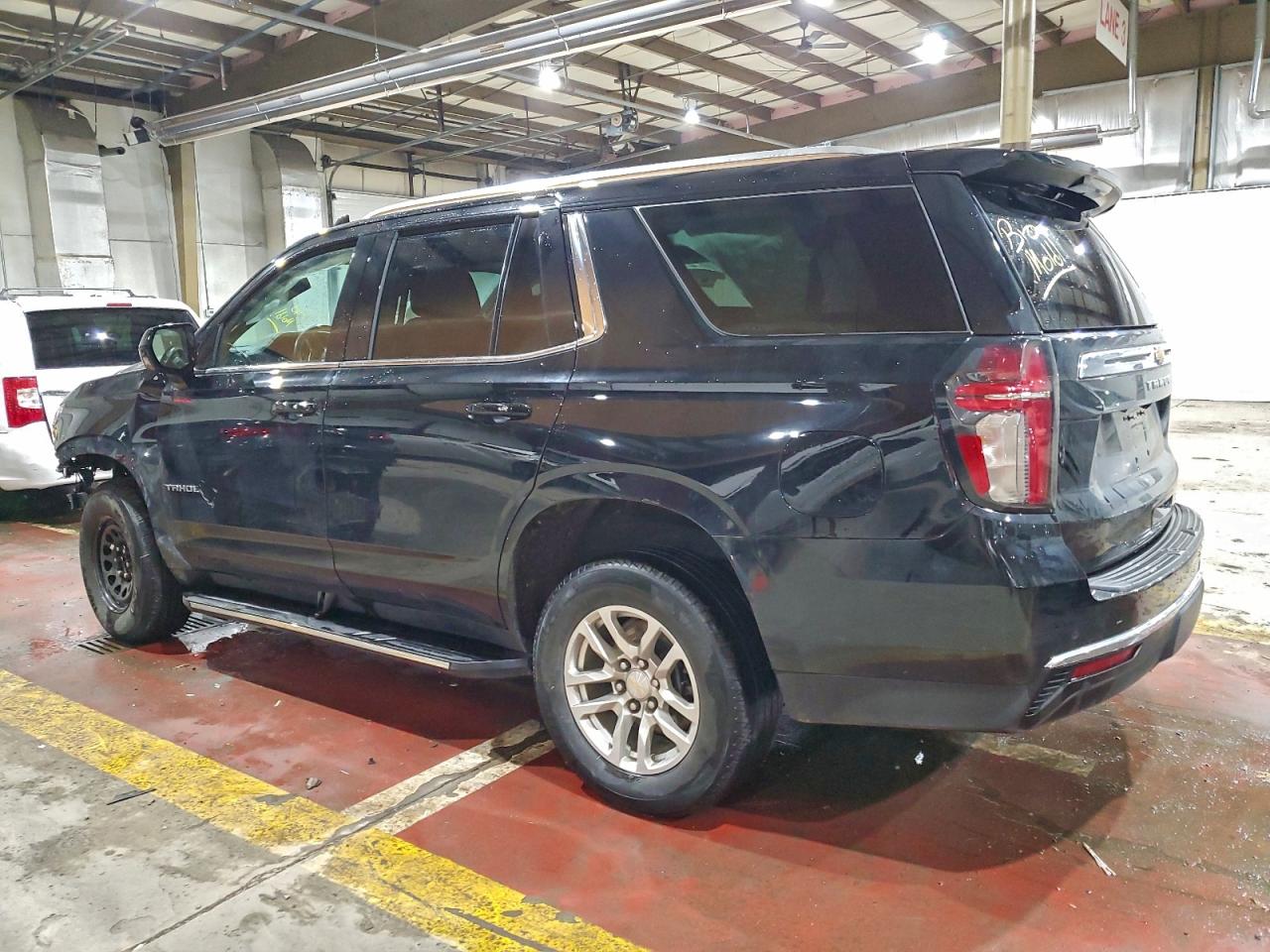 2023 CHEVROLET TAHOE K1500 LS photo 2
