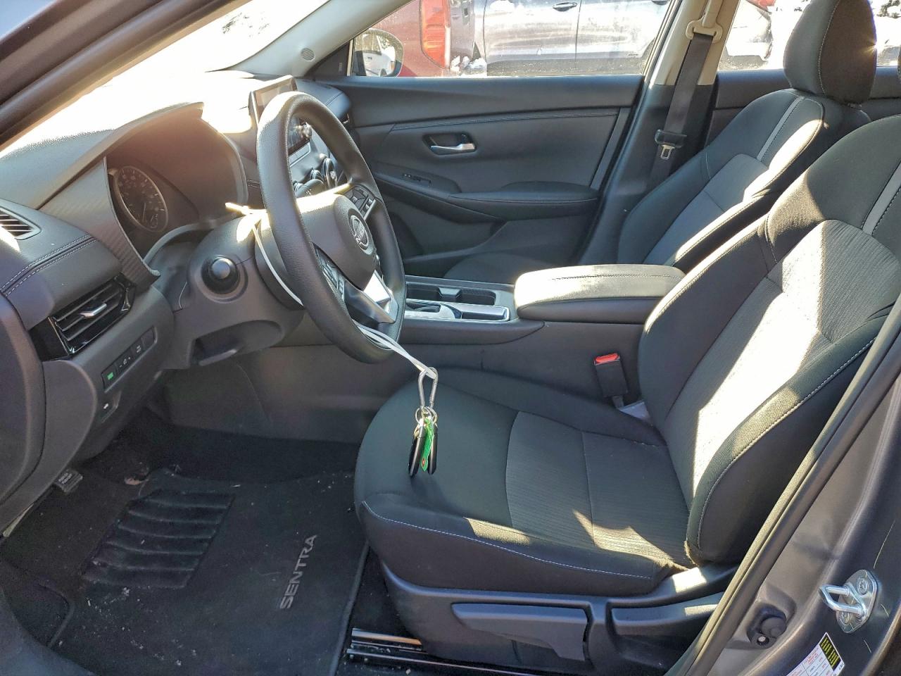 2025 NISSAN SENTRA SV photo 7