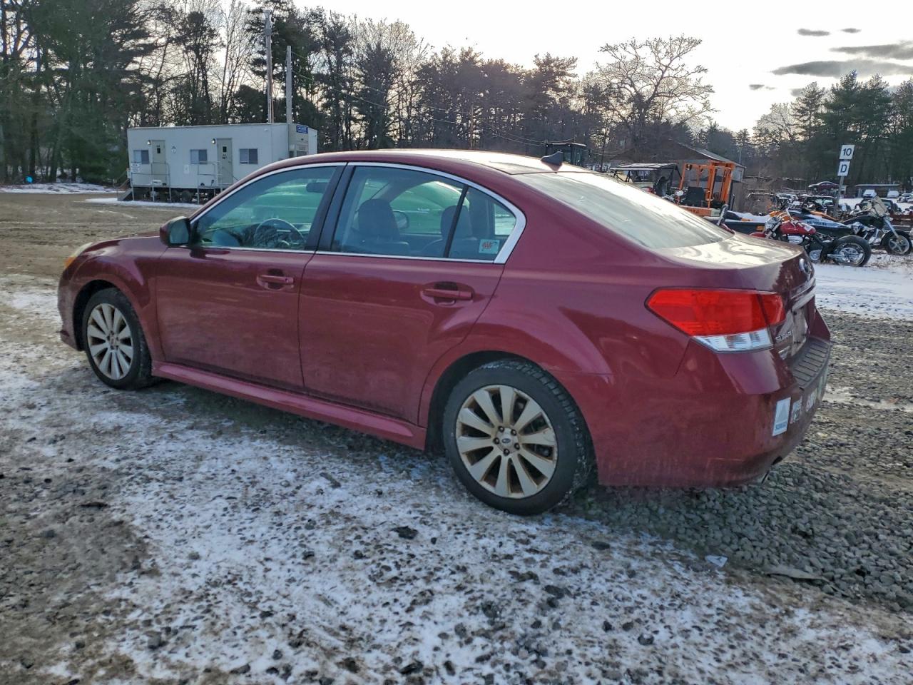 2011 SUBARU LEGACY 2.5I LIMITED photo 3