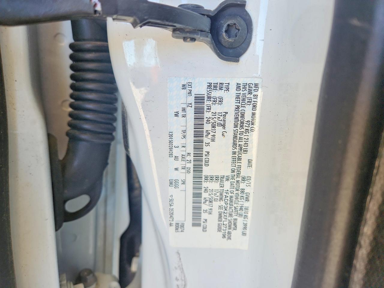 2015 FORD FOCUS SE photo 12