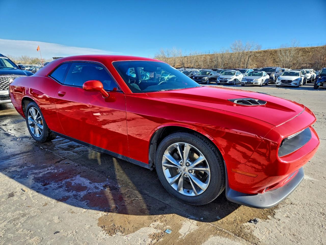 2016 DODGE CHALLENGER SXT photo 4