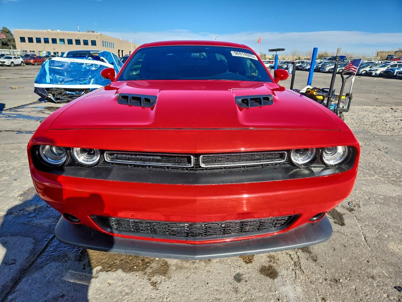 2016 DODGE CHALLENGER SXT photo 5