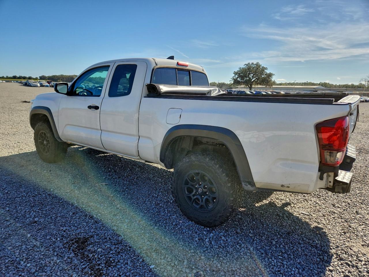 2019 TOYOTA TACOMA ACCESS CAB photo 2