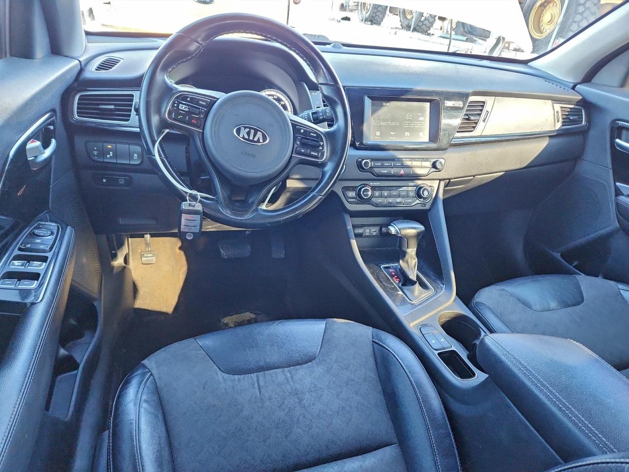2017 KIA NIRO EX photo 8