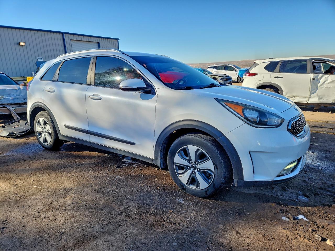 2017 KIA NIRO EX photo 4