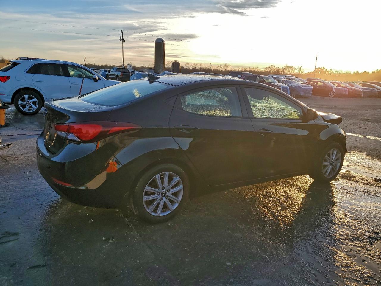 2014 HYUNDAI ELANTRA SE photo 5