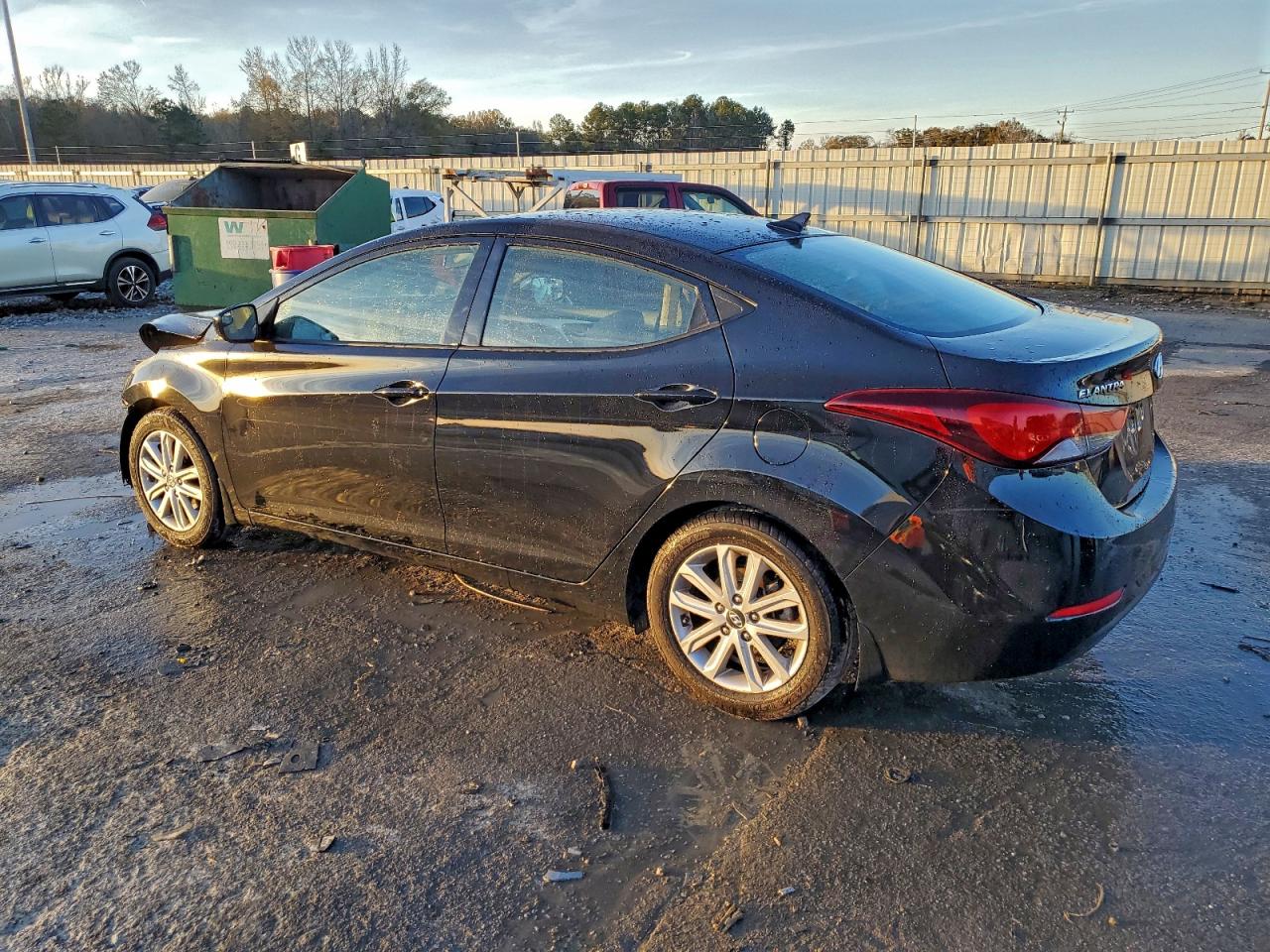 2014 HYUNDAI ELANTRA SE photo 3