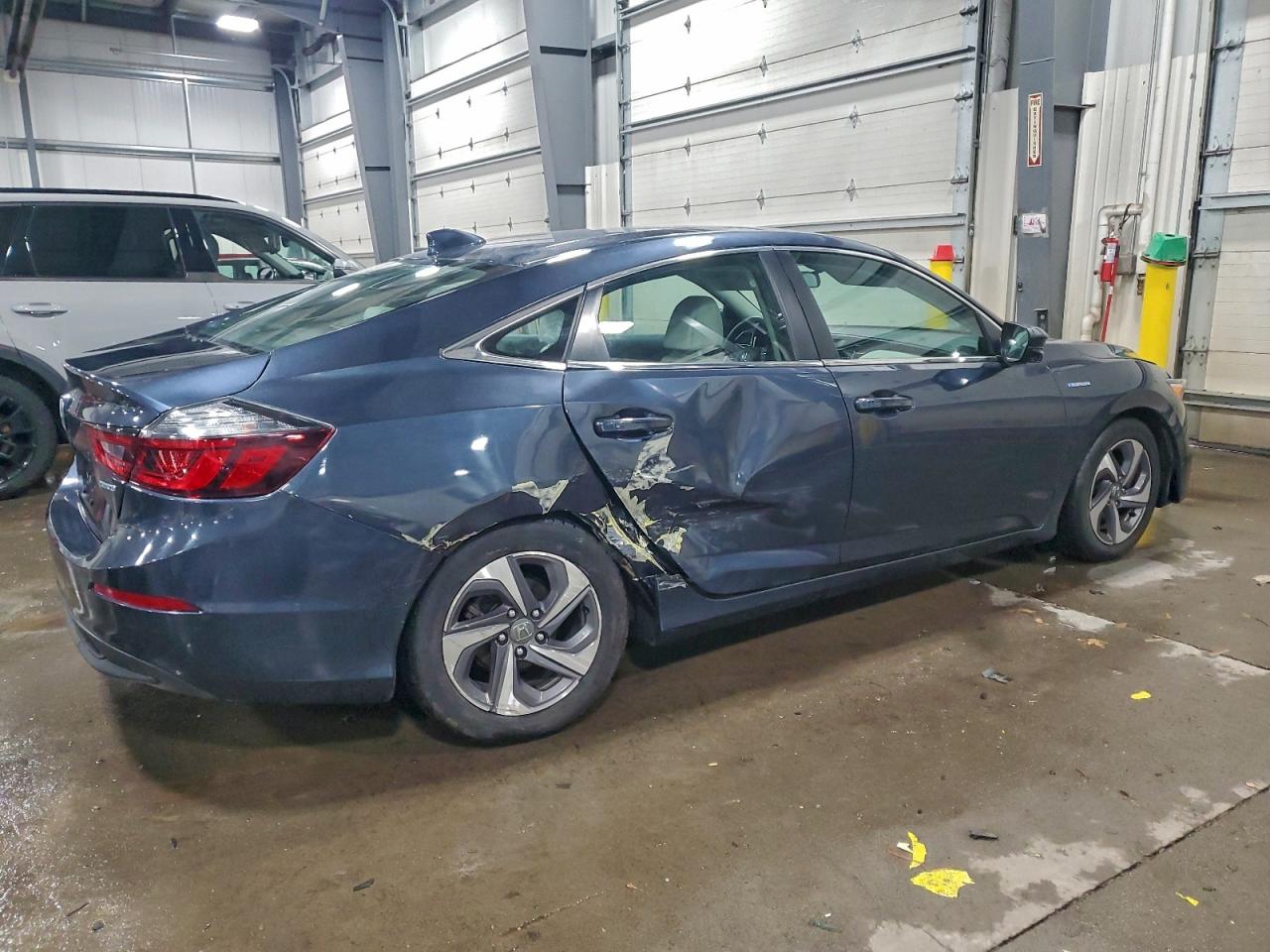 2019 HONDA INSIGHT EX photo 3
