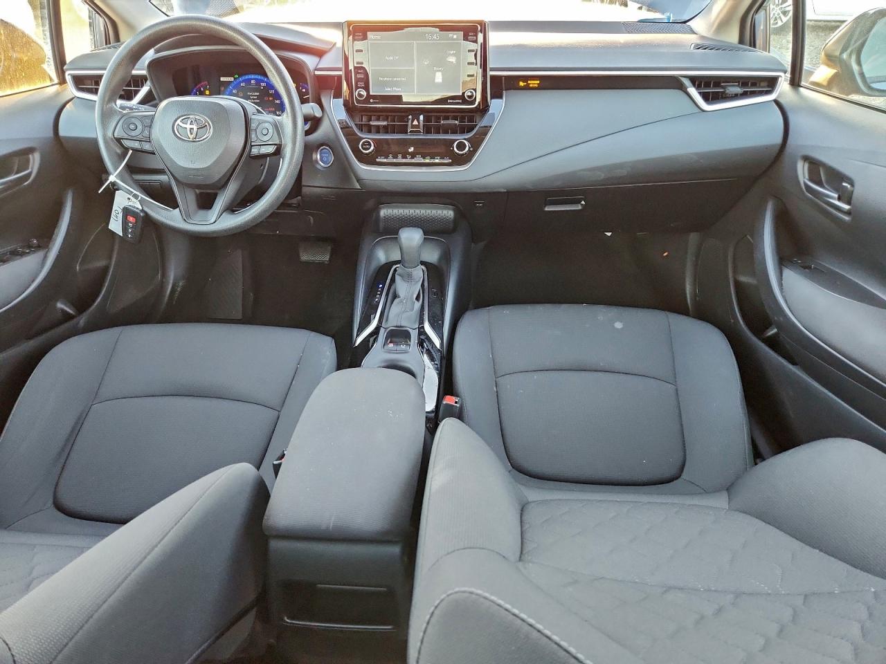 2022 TOYOTA COROLLA LE photo 8