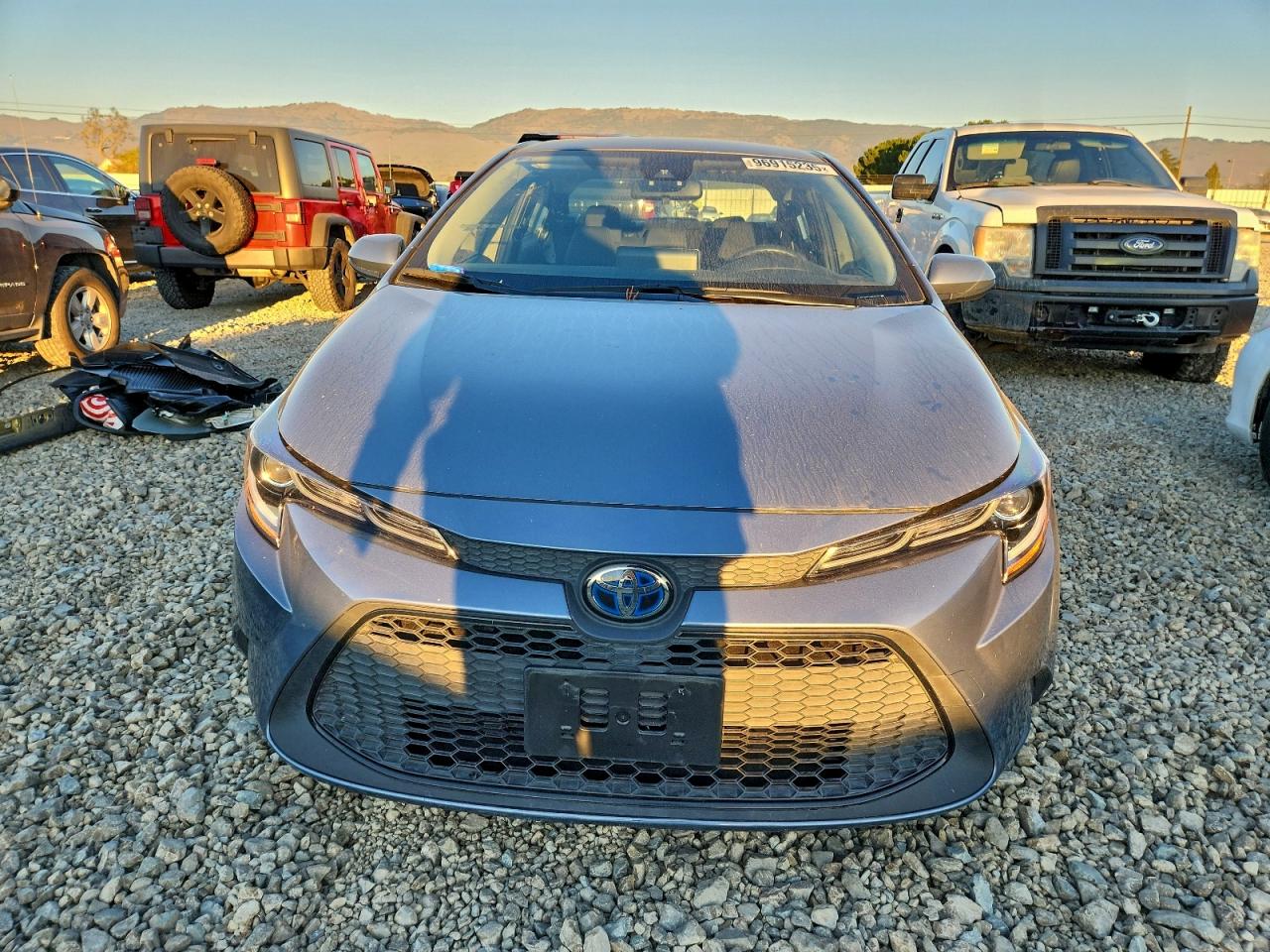 2022 TOYOTA COROLLA LE photo 5