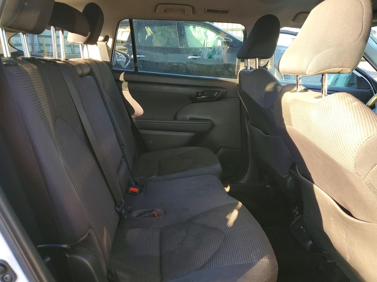 2021 TOYOTA HIGHLANDER L photo 11