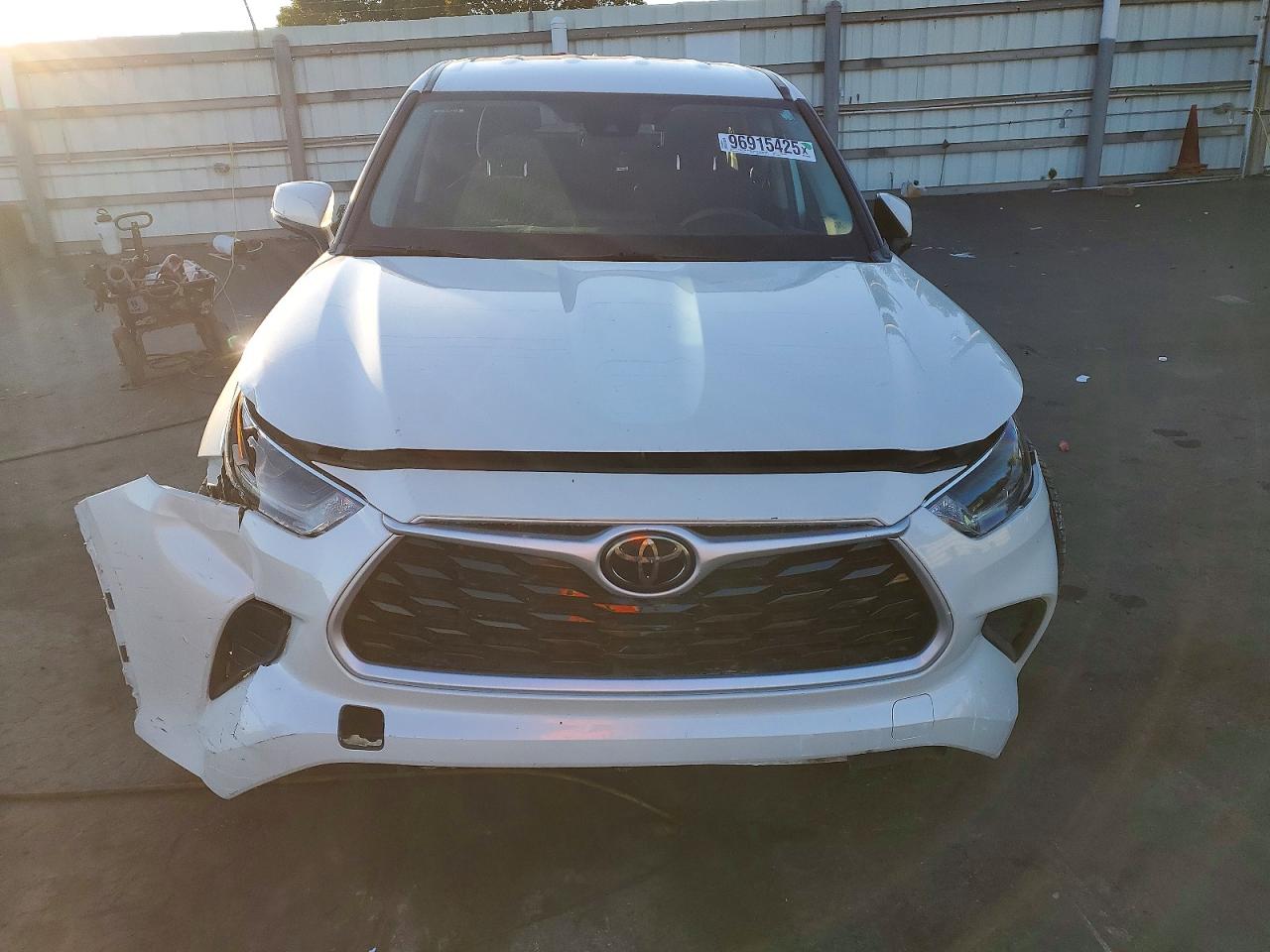 2021 TOYOTA HIGHLANDER L photo 5